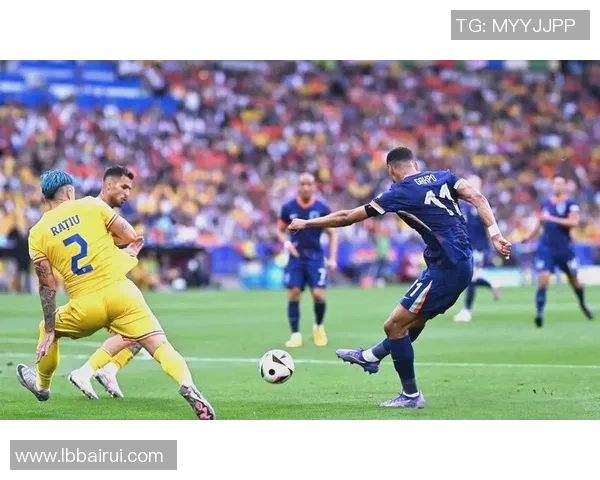 顶级足球球星火力全开震撼射门瞬间展现绿茵场巅峰对决